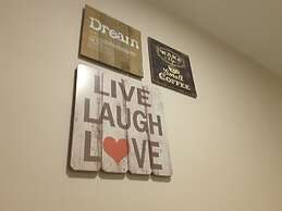 Laman Kurnia Holiday House