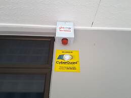 Laman Kurnia Holiday House