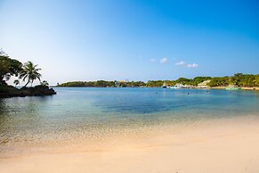 Bella Luna Beach House #227462