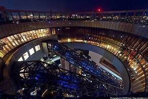 R Guest House - Hostel