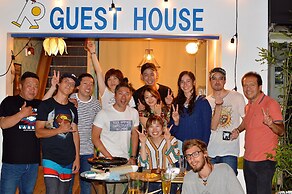 R Guest House - Hostel
