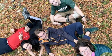 R Guest House - Hostel