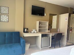 Modern Living Hotel