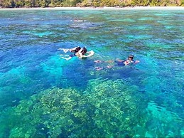 Lanta Hostel - Adults Only