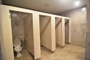 Lanta Hostel - Adults Only