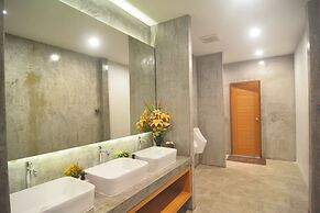 Lanta Hostel - Adults Only