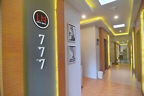 Lanta Hostel - Adults Only