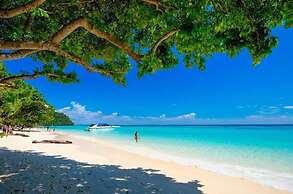 Lanta Hostel - Adults Only