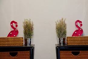 Lanta Hostel - Adults Only