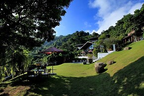 Chantra Khiri Chalet Chiang Mai