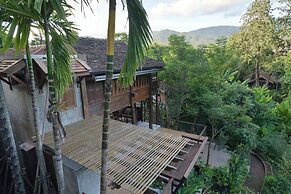 Chantra Khiri Chalet Chiang Mai