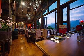 Chantra Khiri Chalet Chiang Mai