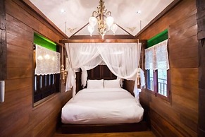 Chantra Khiri Chalet Chiang Mai