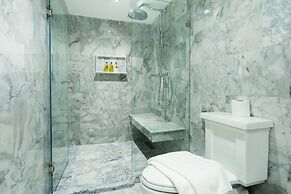 Chantra Khiri Chalet Chiang Mai