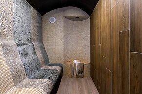 Hotel Pecr Well