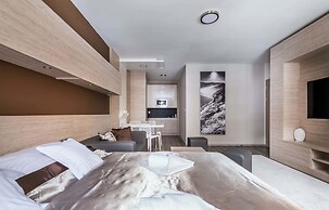 Hotel Pecr Well