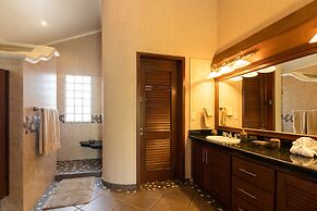 PlayaCar Golf Home by Playa Paradise