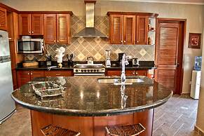 PlayaCar Golf Home by Playa Paradise