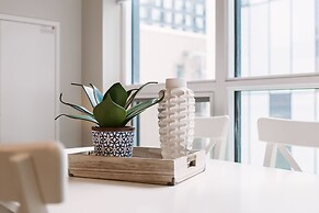 QuickStay - Breathtaking 3-Bedroom in the Heart of Downtown