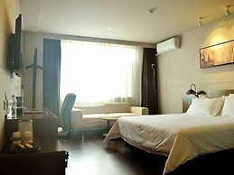 Microtel by Wyndham Kunming City Center