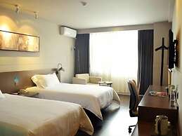 Microtel by Wyndham Kunming City Center