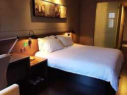 Jinjiang Inn Select Shanghai Chuansha Subway Station