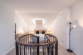 Akicity Lisboa Pearl II