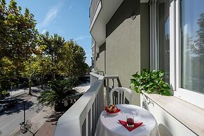 Pineda Aparthotel