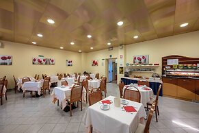 Pineda Aparthotel
