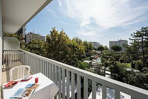 Pineda Aparthotel