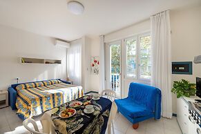 Pineda Aparthotel