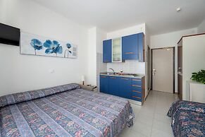 Pineda Aparthotel