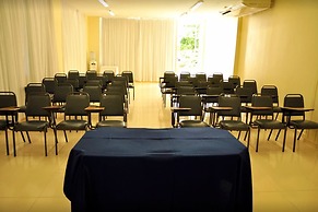 EL ARAM BEACH & CONVENTION