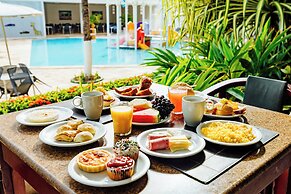 EL ARAM BEACH & CONVENTION