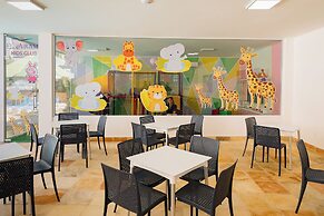 EL ARAM BEACH & CONVENTION