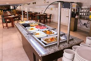 EL ARAM BEACH & CONVENTION