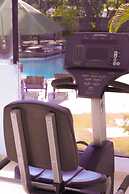 EL ARAM BEACH & CONVENTION