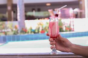 EL ARAM BEACH & CONVENTION