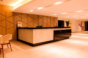 EL ARAM BEACH & CONVENTION