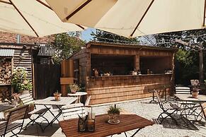 The Five Bells Inn Brabourne