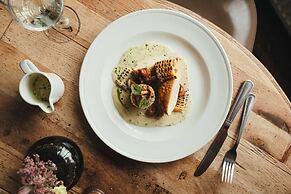 The Five Bells Inn Brabourne