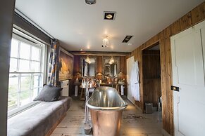 The Five Bells Inn Brabourne