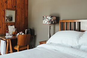 The Five Bells Inn Brabourne