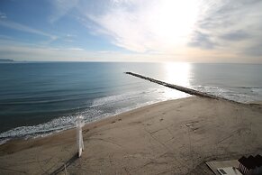 Sea front - Stunning views