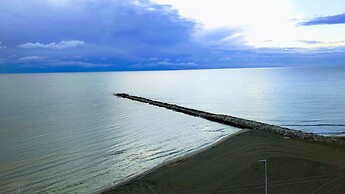 Sea front - Stunning views