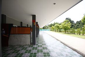 Na Kabin Resort