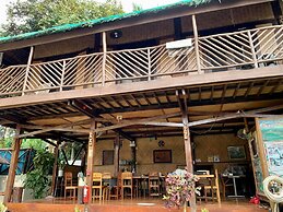 Port Barton Le Cou De Tou Village Resort