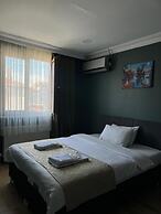 Avsin Apart Hotel