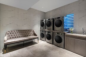 Ejon International Hotel