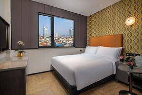 Ejon International Hotel